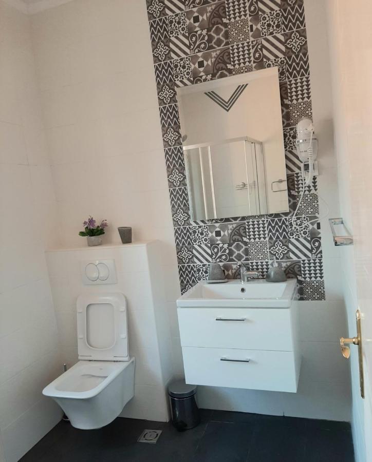 Old Town Heart Apartment Kotor Bagian luar foto