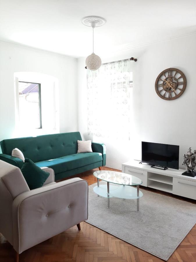 Old Town Heart Apartment Kotor Bagian luar foto